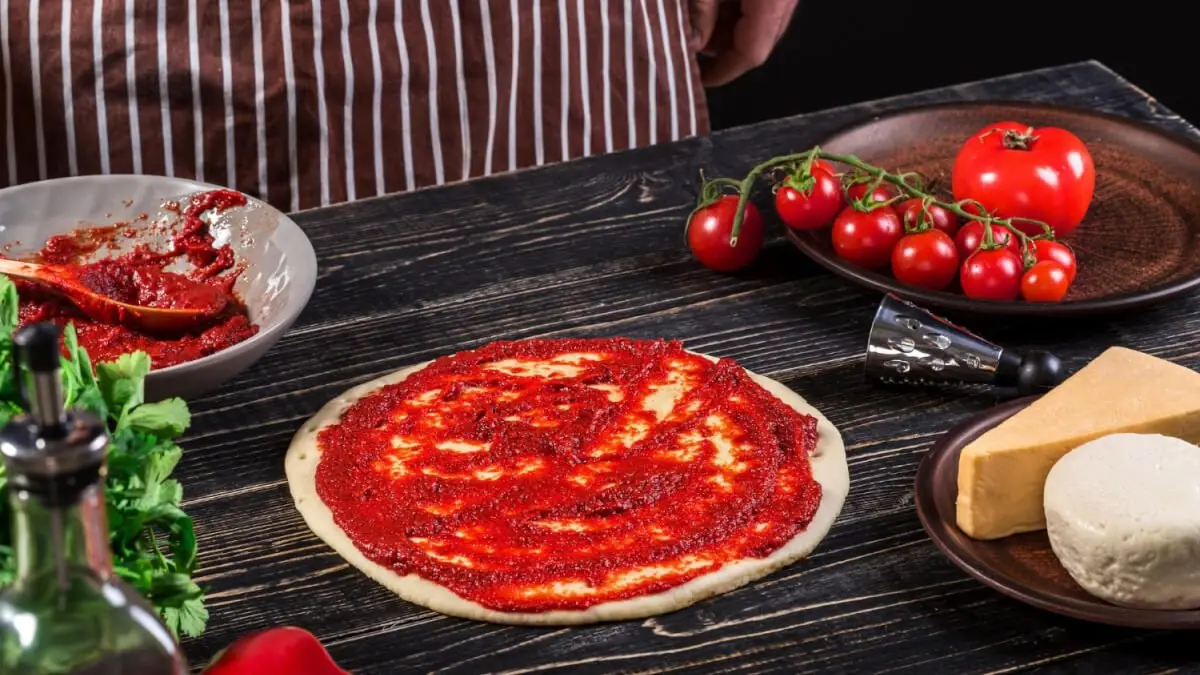 Recept på tomatsås till pizza